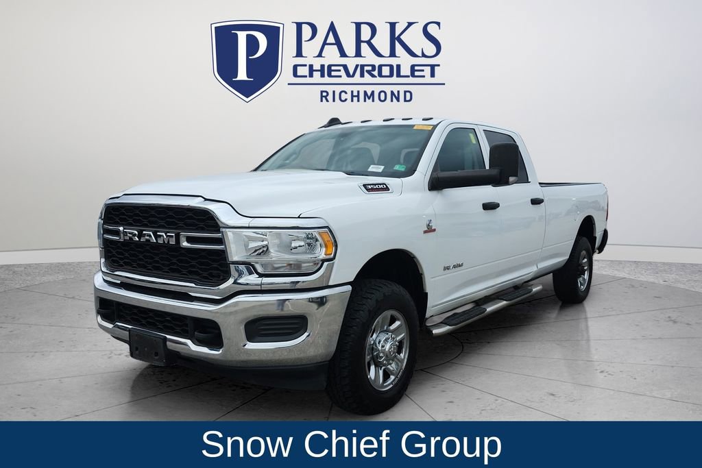 Used 2020 RAM 3500 Tradesman w/ Chrome Appearance Group image 3