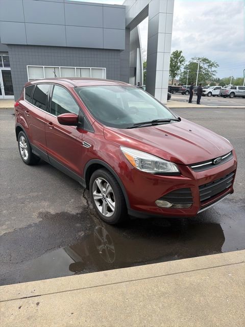 Used 2016 Ford Escape SE AWD/4WD image 1