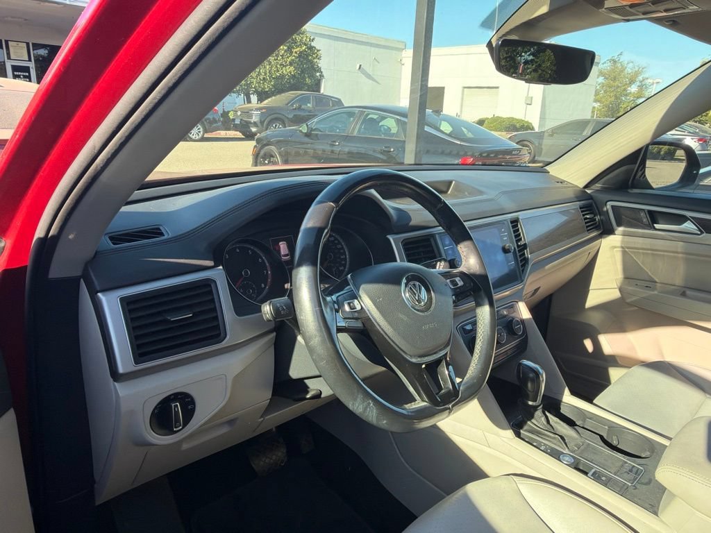 Used 2019 Volkswagen Atlas SE w/ Towing Package FWD image 9