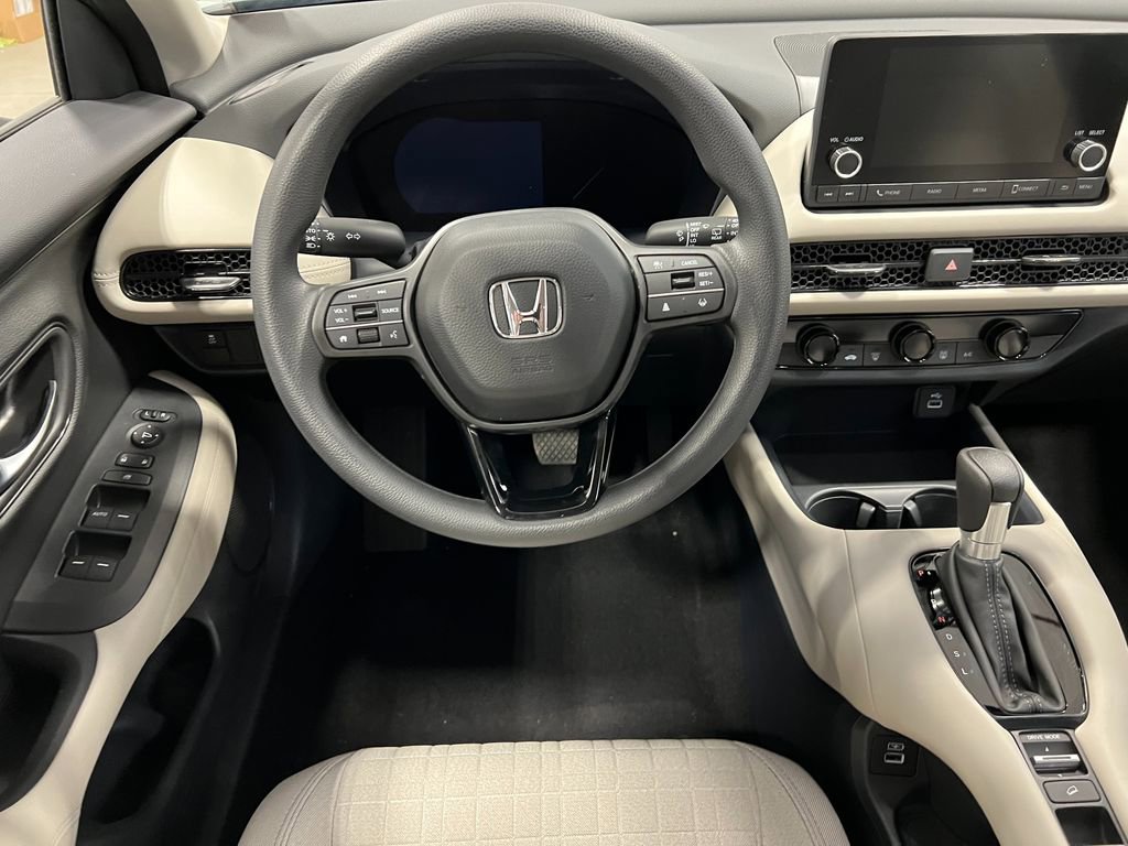 New 2025 Honda HR-V LX image 14