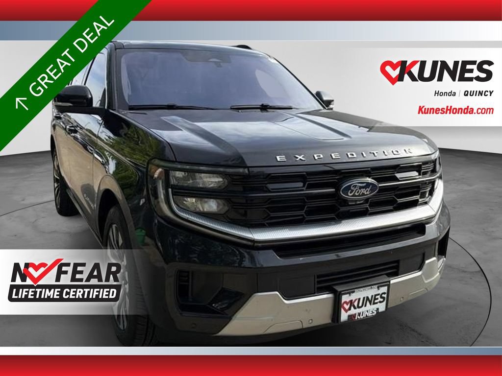 Used 2025 Ford Expedition Platinum w/ Driver's Package AWD/4WD image 1