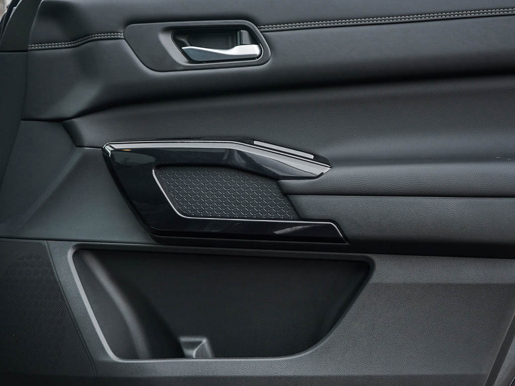 New 2026 Nissan Pathfinder Platinum w/ Cargo Package AWD/4WD image 10