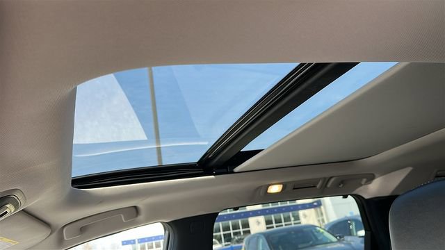 Used 2023 INFINITI QX60 Sensory w/ Vision Package AWD/4WD image 11