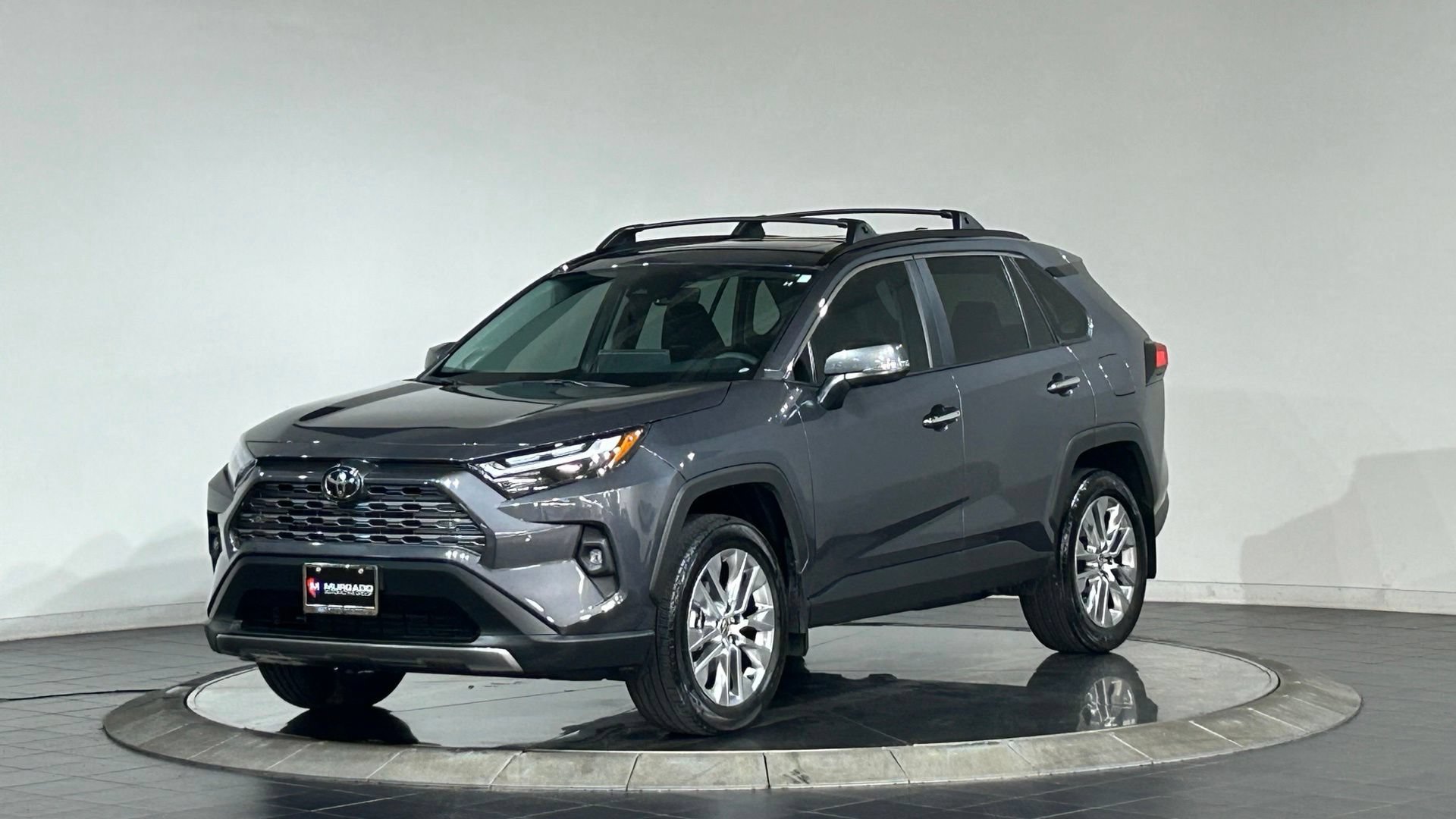 Used 2025 Toyota RAV4 Limited FWD image 5