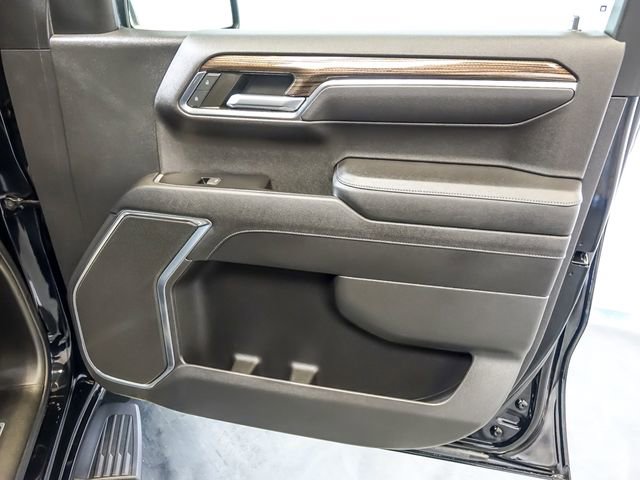 Used 2023 Chevrolet Silverado 1500 LT AWD/4WD image 29