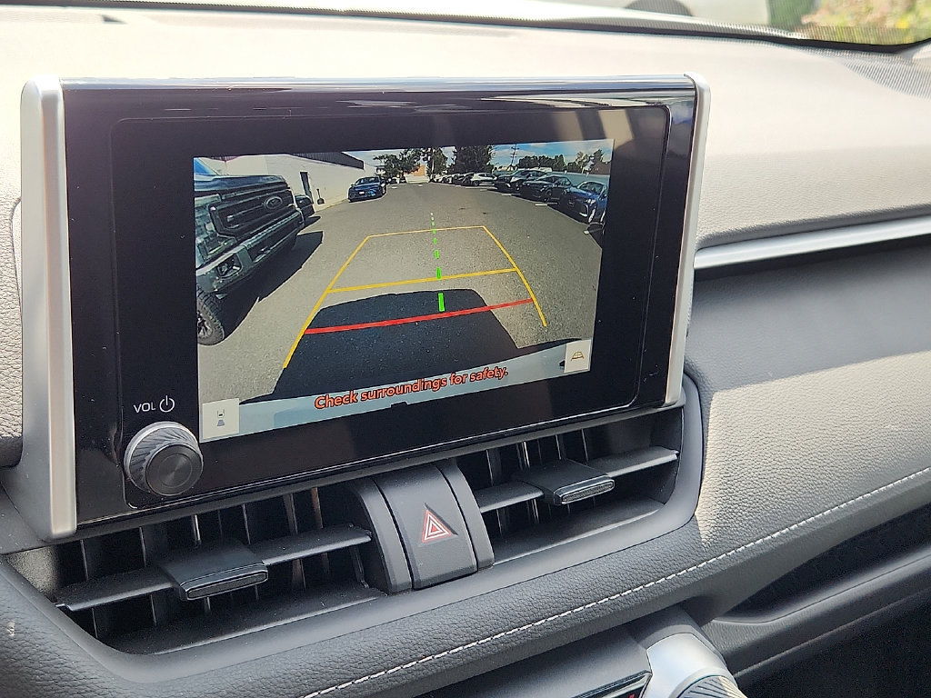 Certified 2024 Toyota RAV4 XLE AWD/4WD image 20