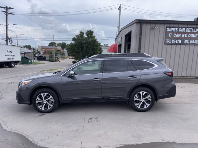 Used 2021 Subaru Outback Touring AWD/4WD image 4