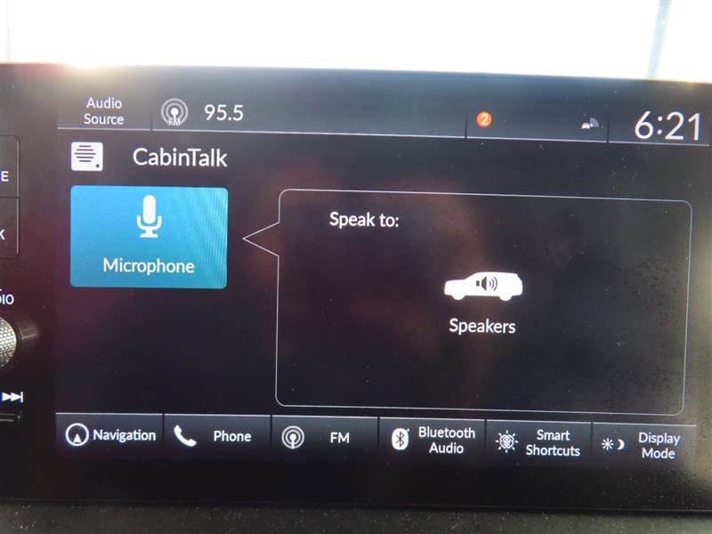 Used 2025 Honda Pilot Touring image 28