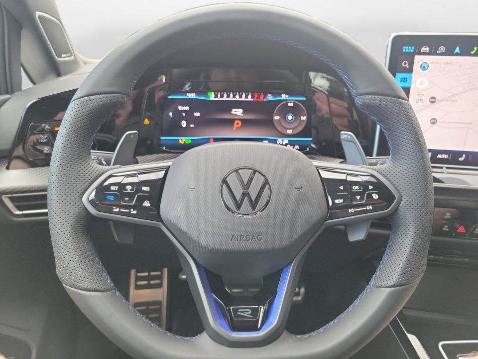 New 2025 Volkswagen Golf R Black Edition image 10