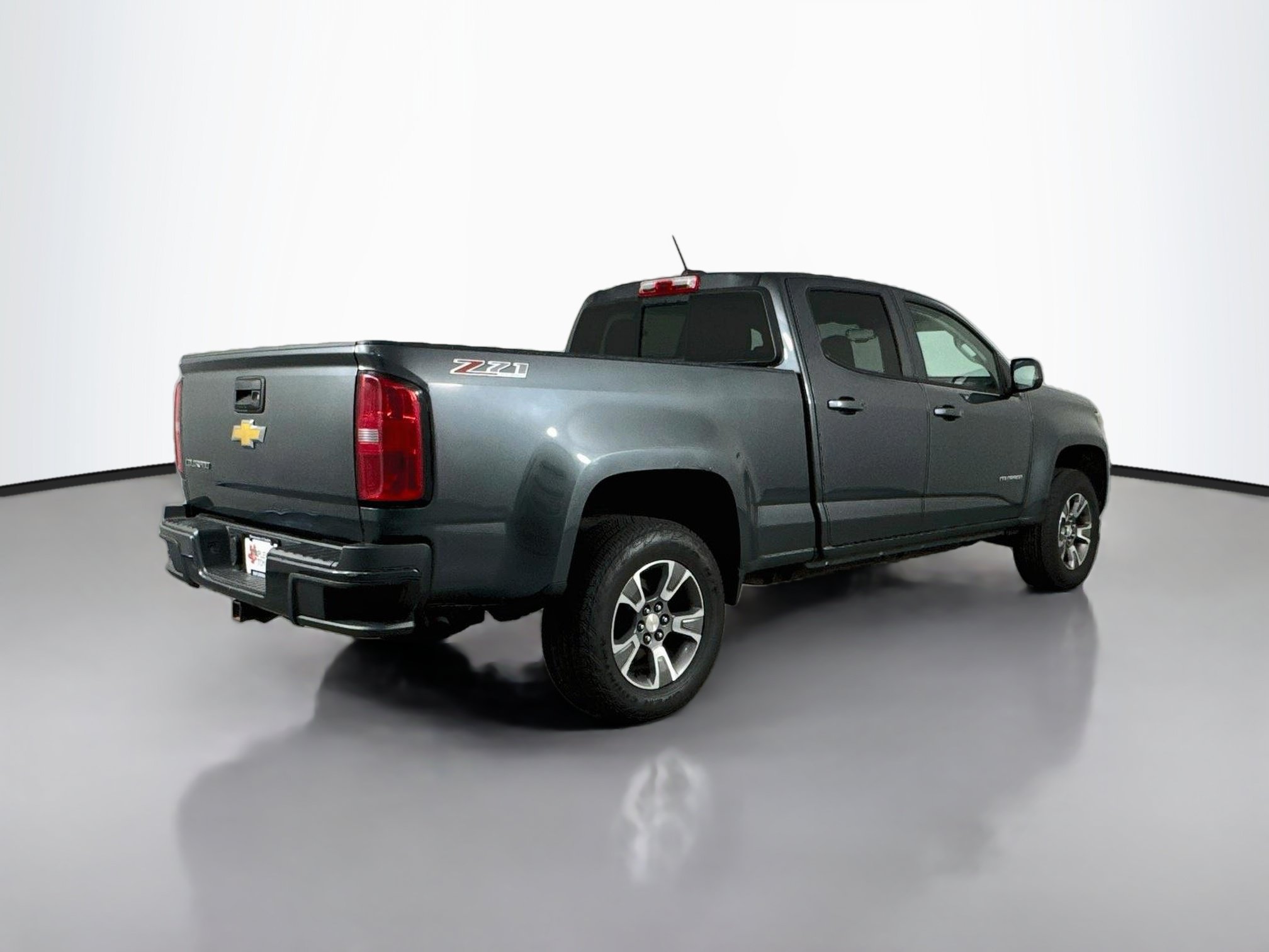 Used 2015 Chevrolet Colorado Z71 AWD/4WD image 7