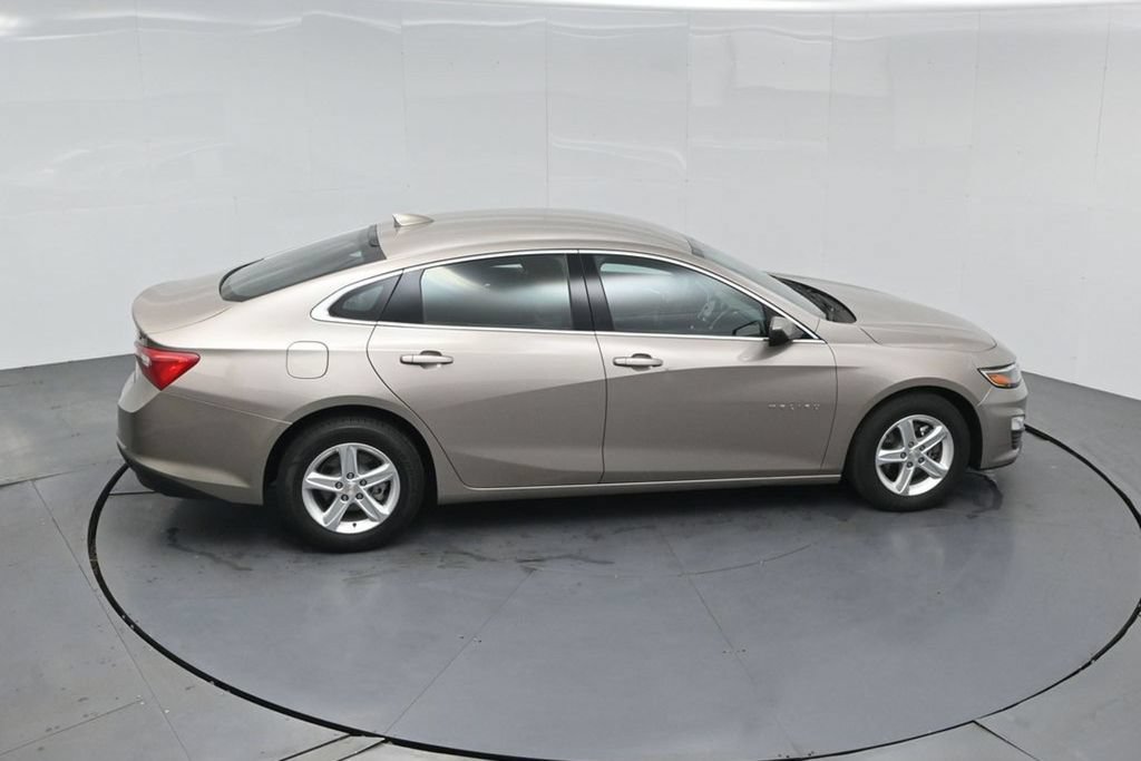 Used 2023 Chevrolet Malibu LT FWD image 57