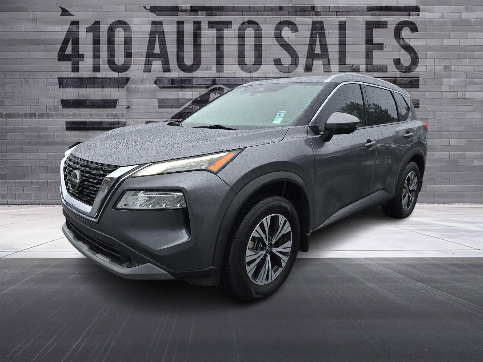 Used 2021 Nissan Rogue SV w/ Premium Package image 6