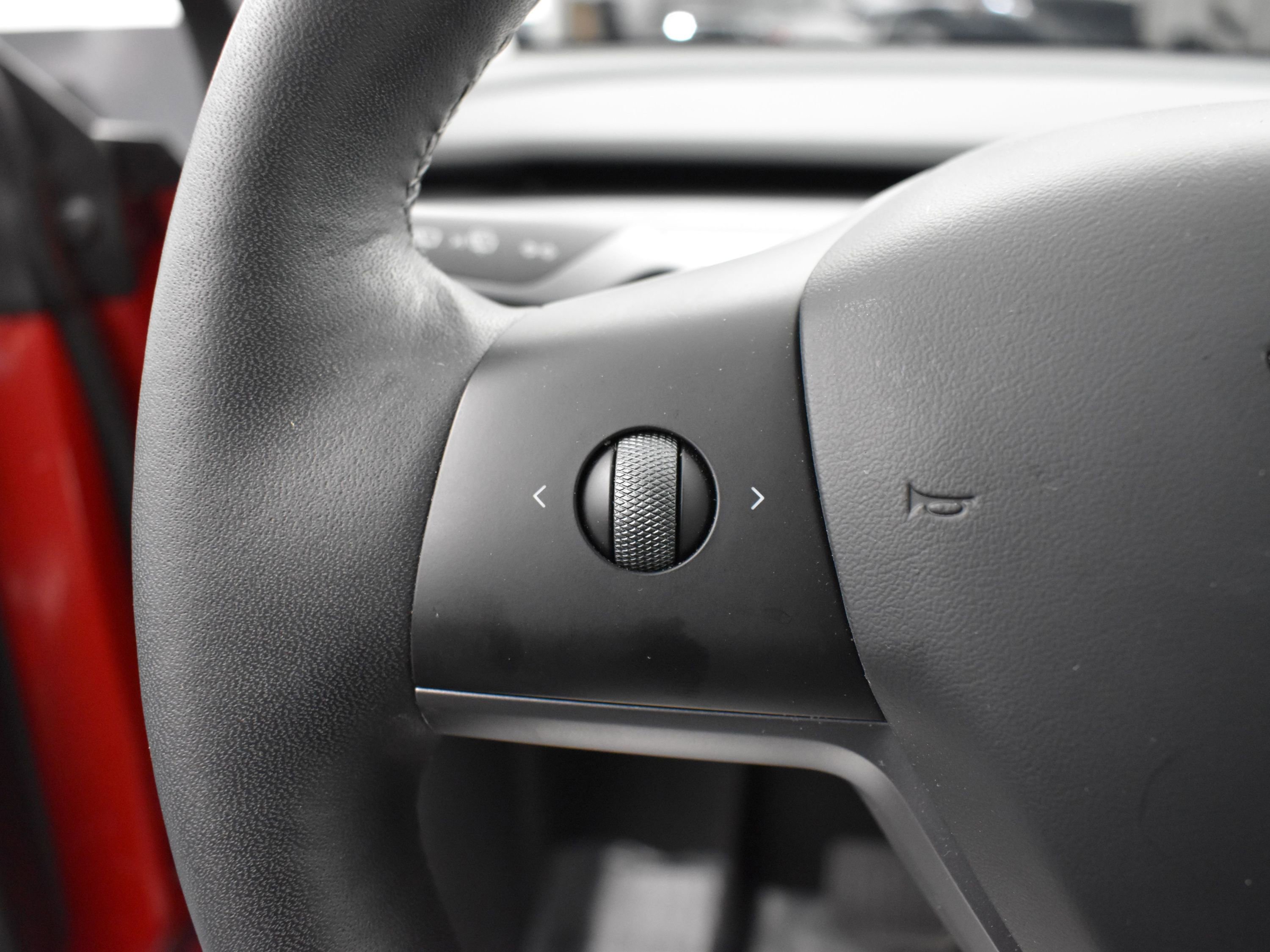 Used 2023 Tesla Model Y Long Range image 11