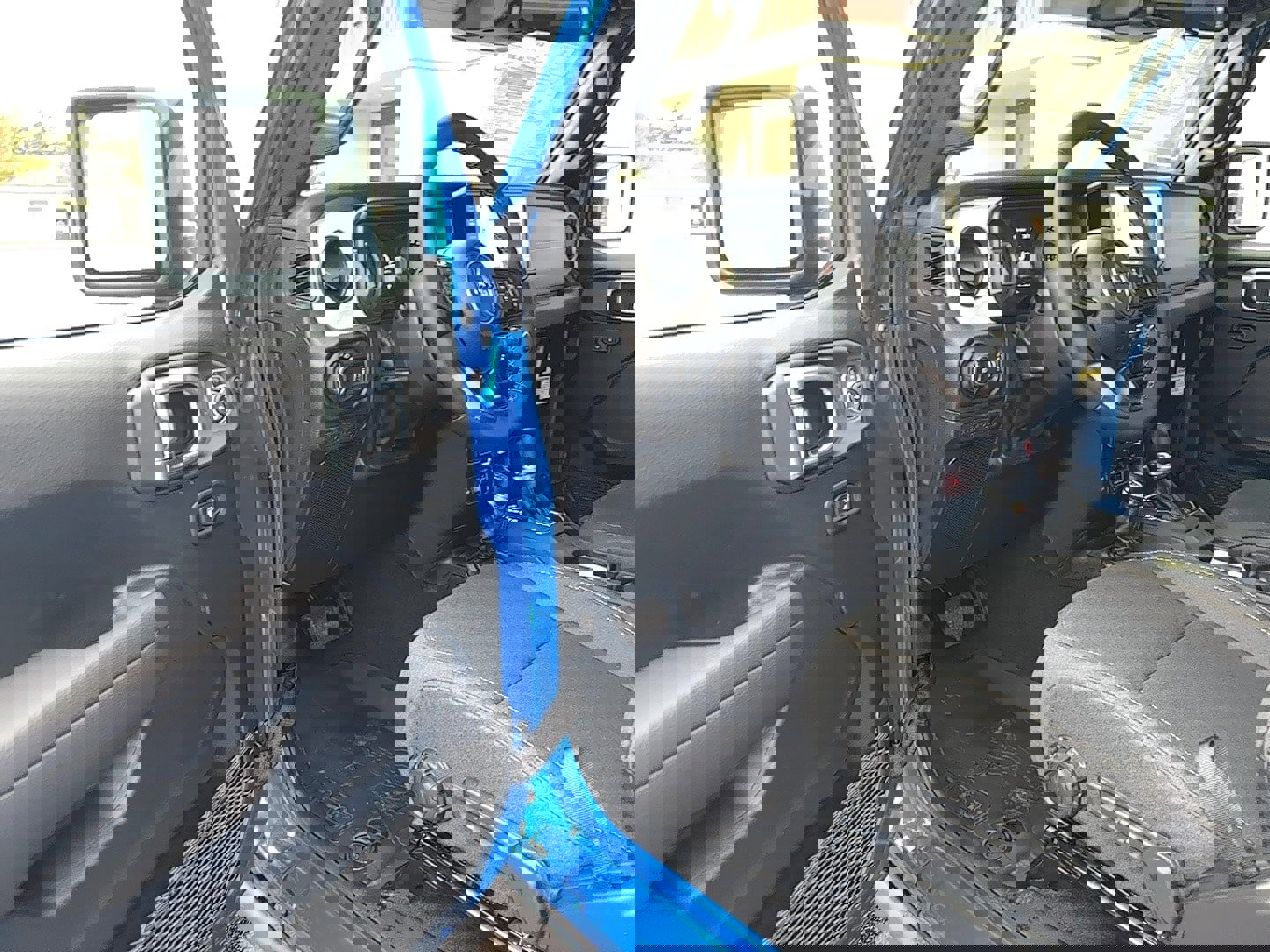 New 2026 Jeep Wrangler Unlimited Sport image 17