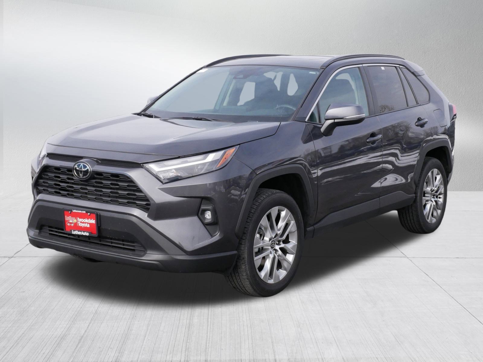 Certified 2025 Toyota RAV4 XLE Premium image 3