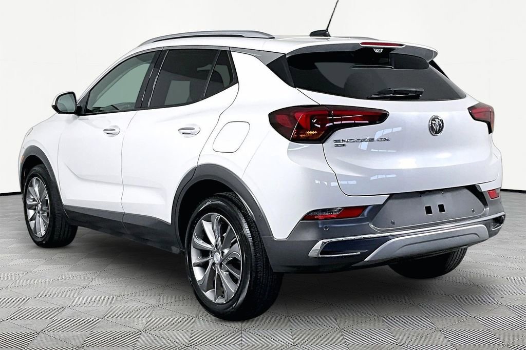 Certified 2022 Buick Encore GX Essence w/ Advanced Technology Package AWD/4WD image 4