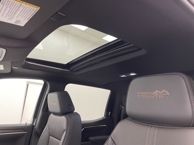 New 2026 Chevrolet Silverado 1500 High Country w/ High Country Premium Package image 8