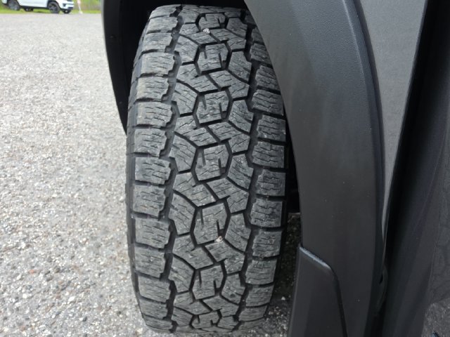 Used 2023 Nissan Pathfinder Rock Creek AWD/4WD image 31