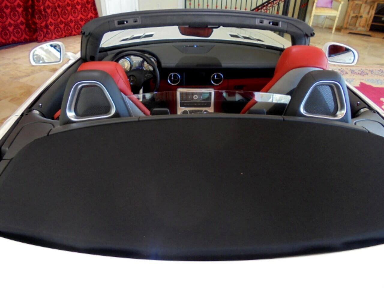 Used 2012 Mercedes-Benz SLS AMG Roadster image 18