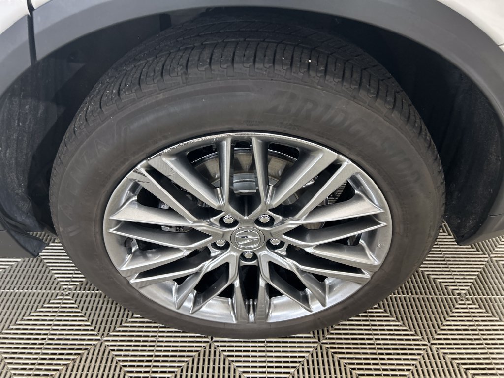 Used 2024 Acura MDX w/ Advance Package AWD/4WD image 9