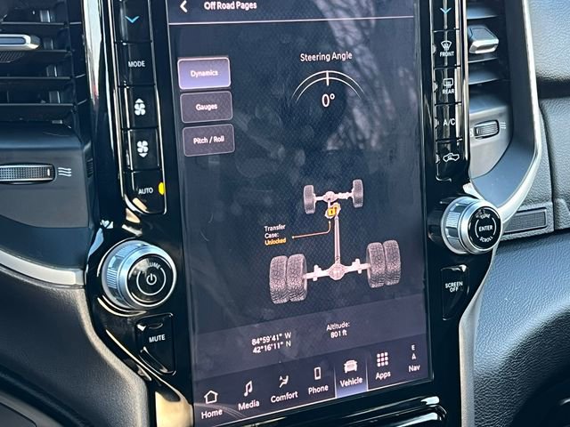 Used 2025 RAM 3500 Big Horn image 36