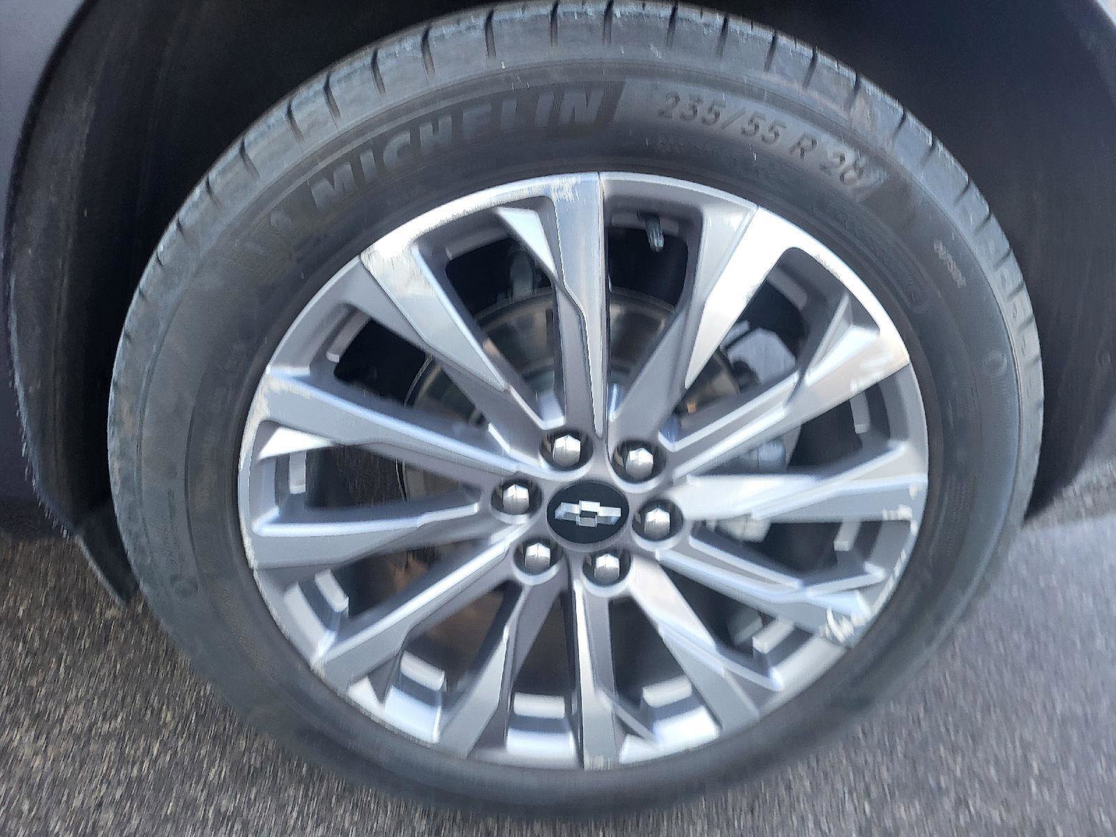 Used 2023 Chevrolet Blazer Premier w/ Driver Confidence II Package image 17