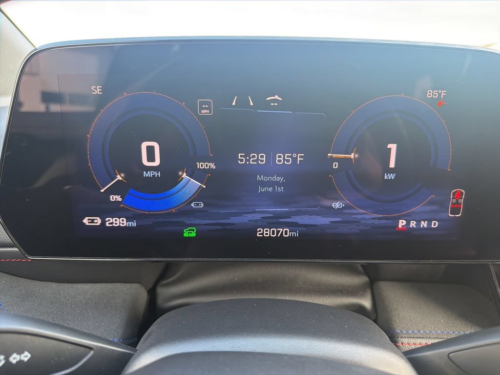 Used 2025 Chevrolet Blazer EV RS FWD image 26