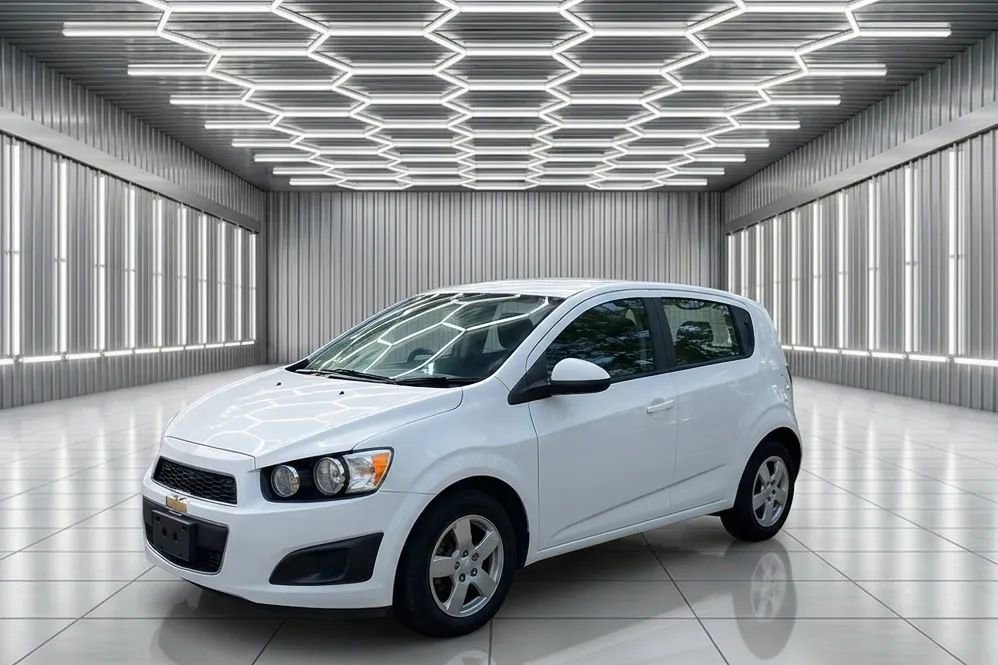 Used 2014 Chevrolet Sonic LS FWD image 1