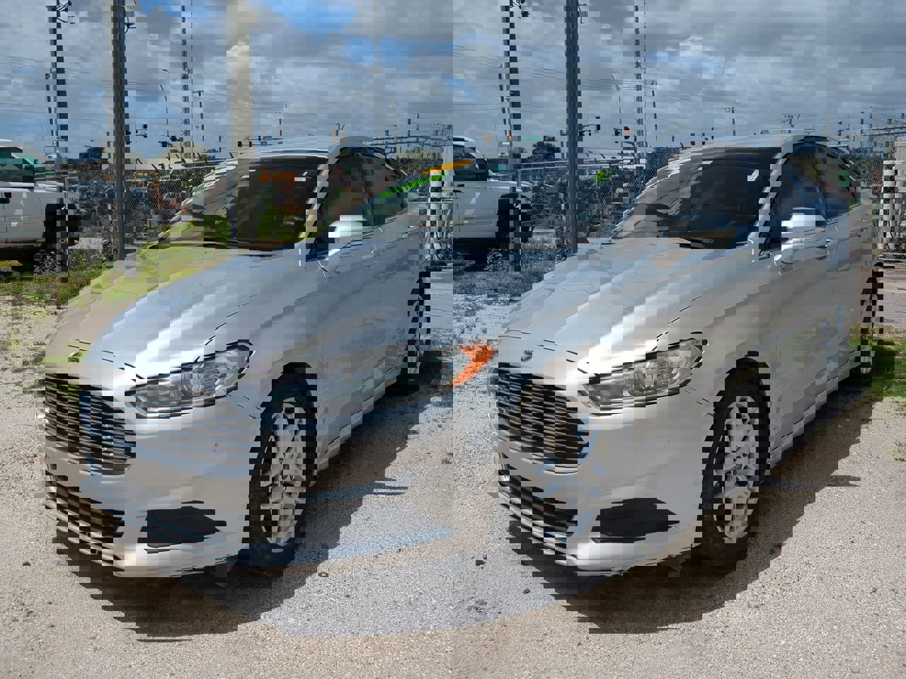 Used 2016 Ford Fusion SE image 8