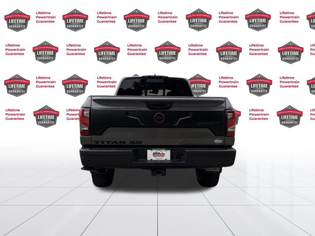 Used 2024 Nissan Titan PRO-4X image 4