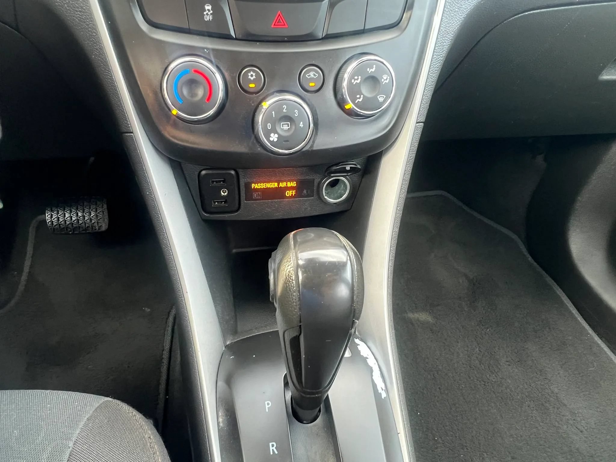 Used 2020 Chevrolet Trax LS w/ LPO, Protection Package FWD image 23