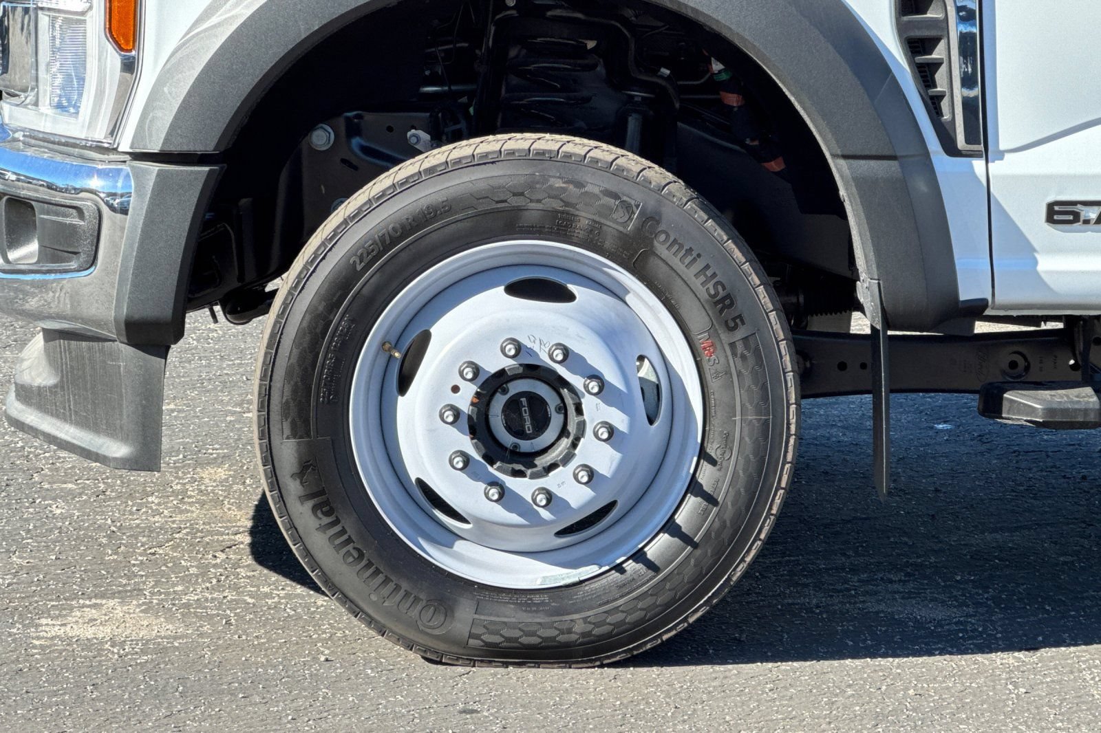 New 2025 Ford F550 4x4 Crew Cab Super Duty image 23
