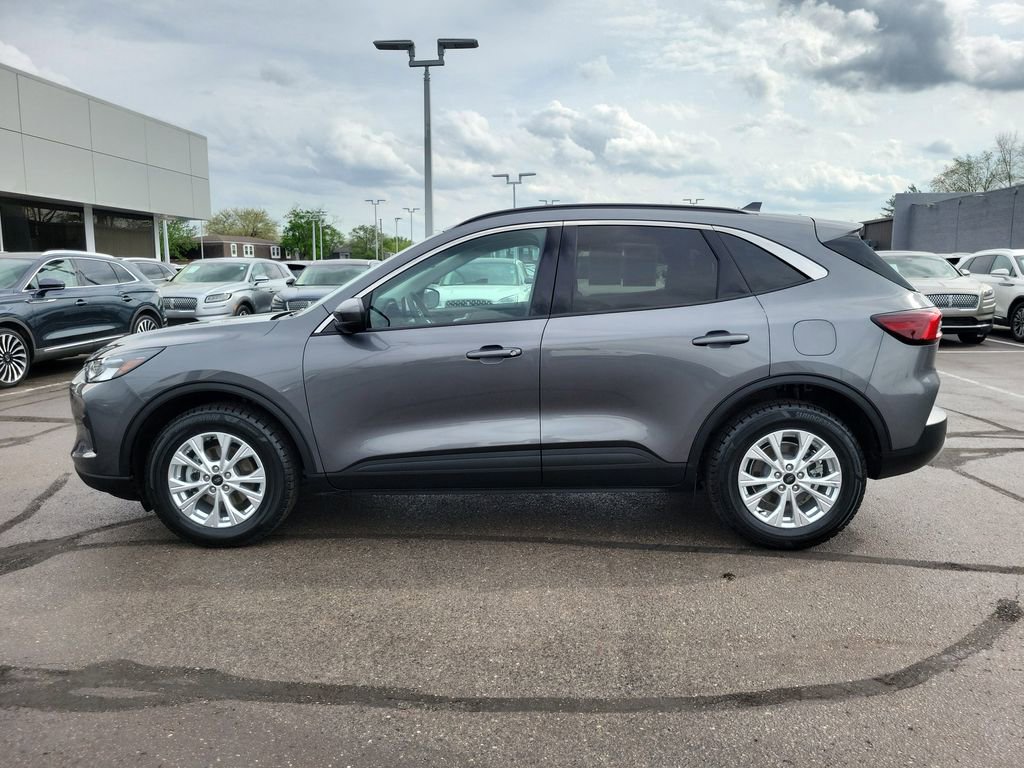 Certified 2023 Ford Escape Active w/ Tech Pack #2 AWD/4WD image 7