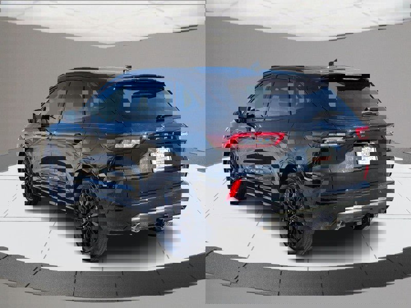 Used 2023 Ford Escape ST-Line Elite w/ Premium Technology Package image 6