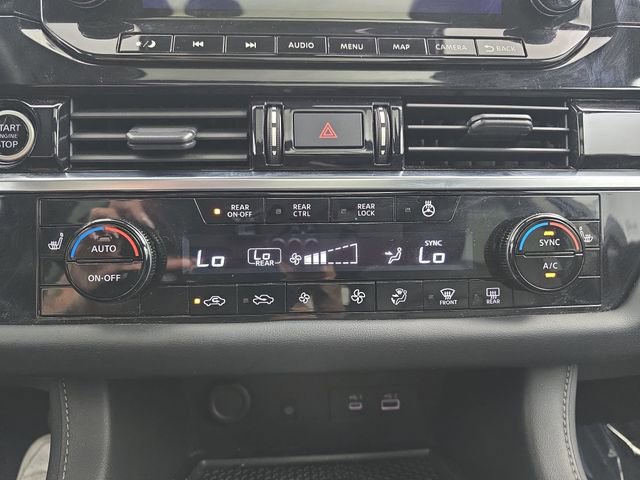Used 2023 Nissan Pathfinder SL w/ SL Premium Package AWD/4WD image 33