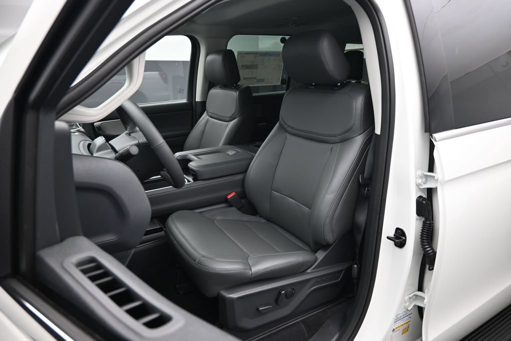 New 2027 Ford Expedition Max Active RWD image 8