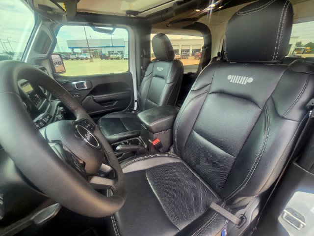 Used 2023 Jeep Wrangler Sport AWD/4WD image 19