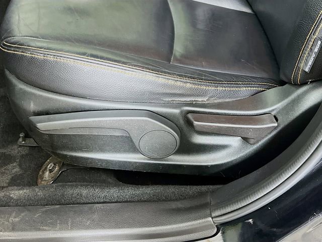 Used 2016 Subaru Crosstrek 2.0i Limited image 11