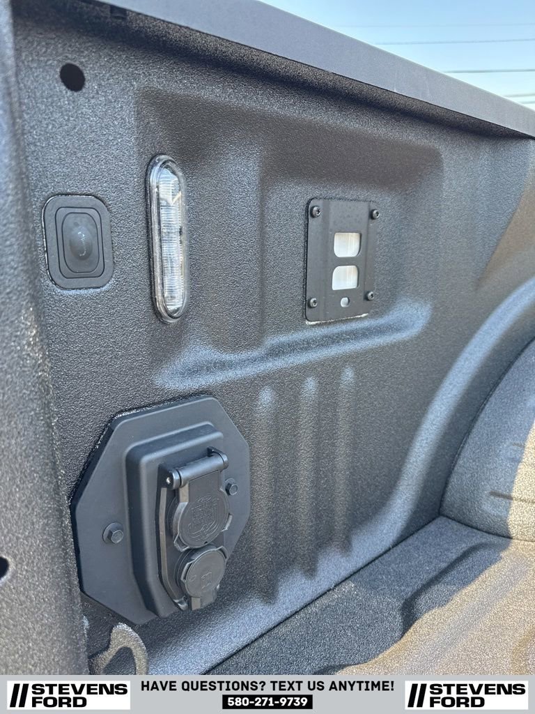 New 2026 Ford F250 Platinum image 17