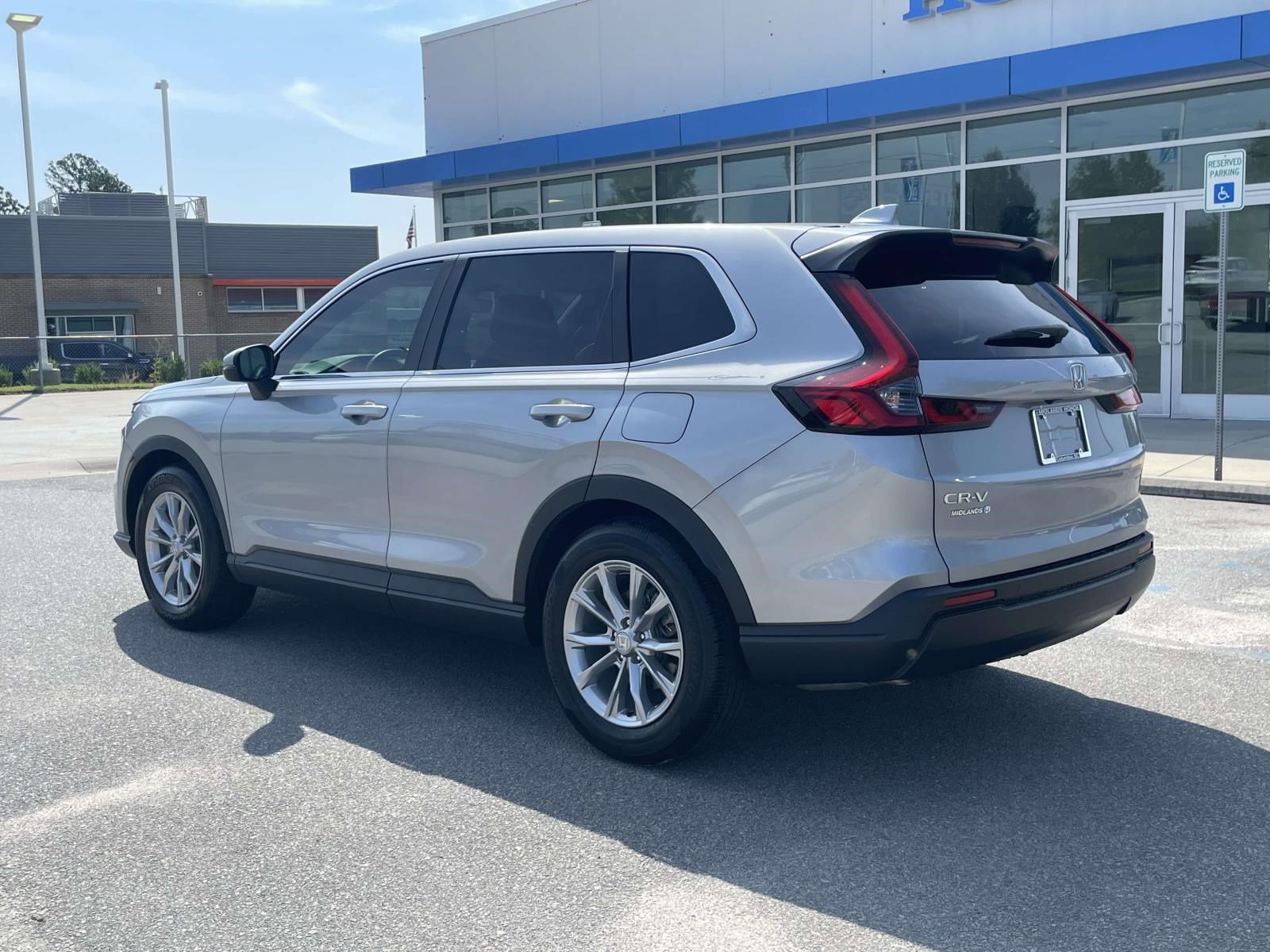 Used 2023 Honda CR-V EX-L image 4