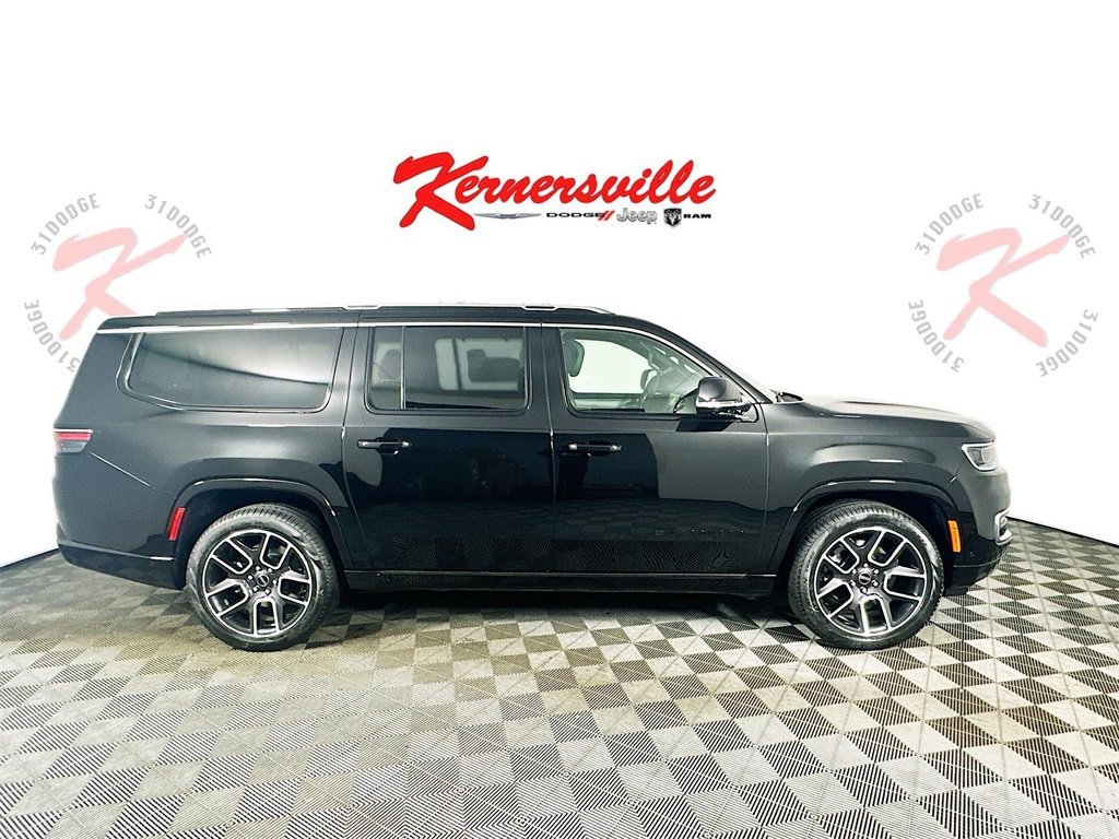 New 2025 Jeep Wagoneer L Series III image 8