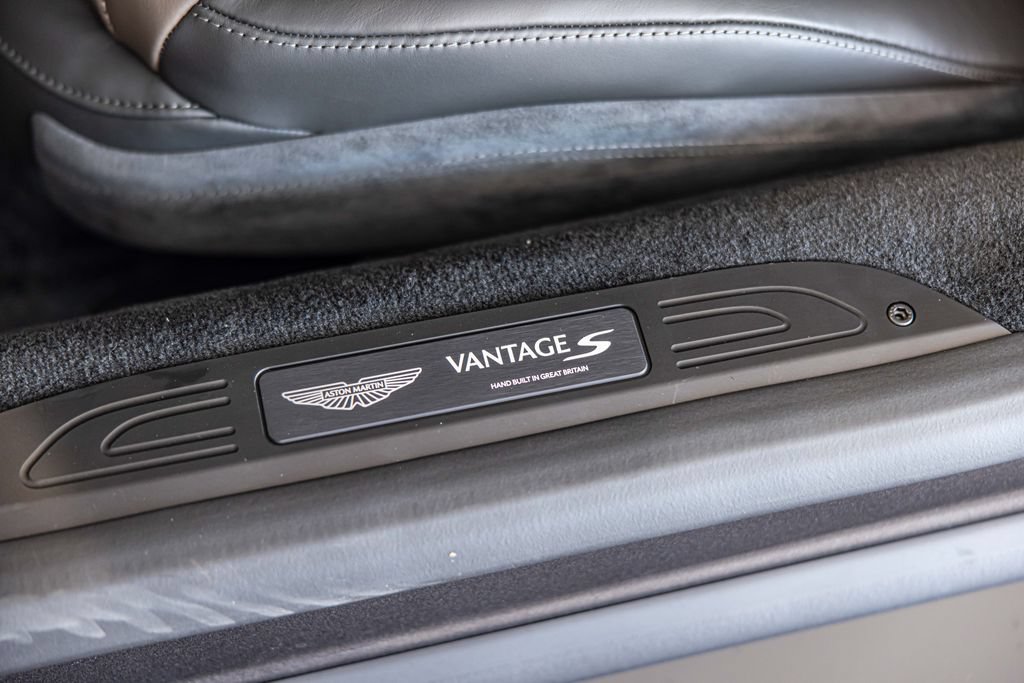 New 2026 Aston Martin V8 Vantage S RWD image 17