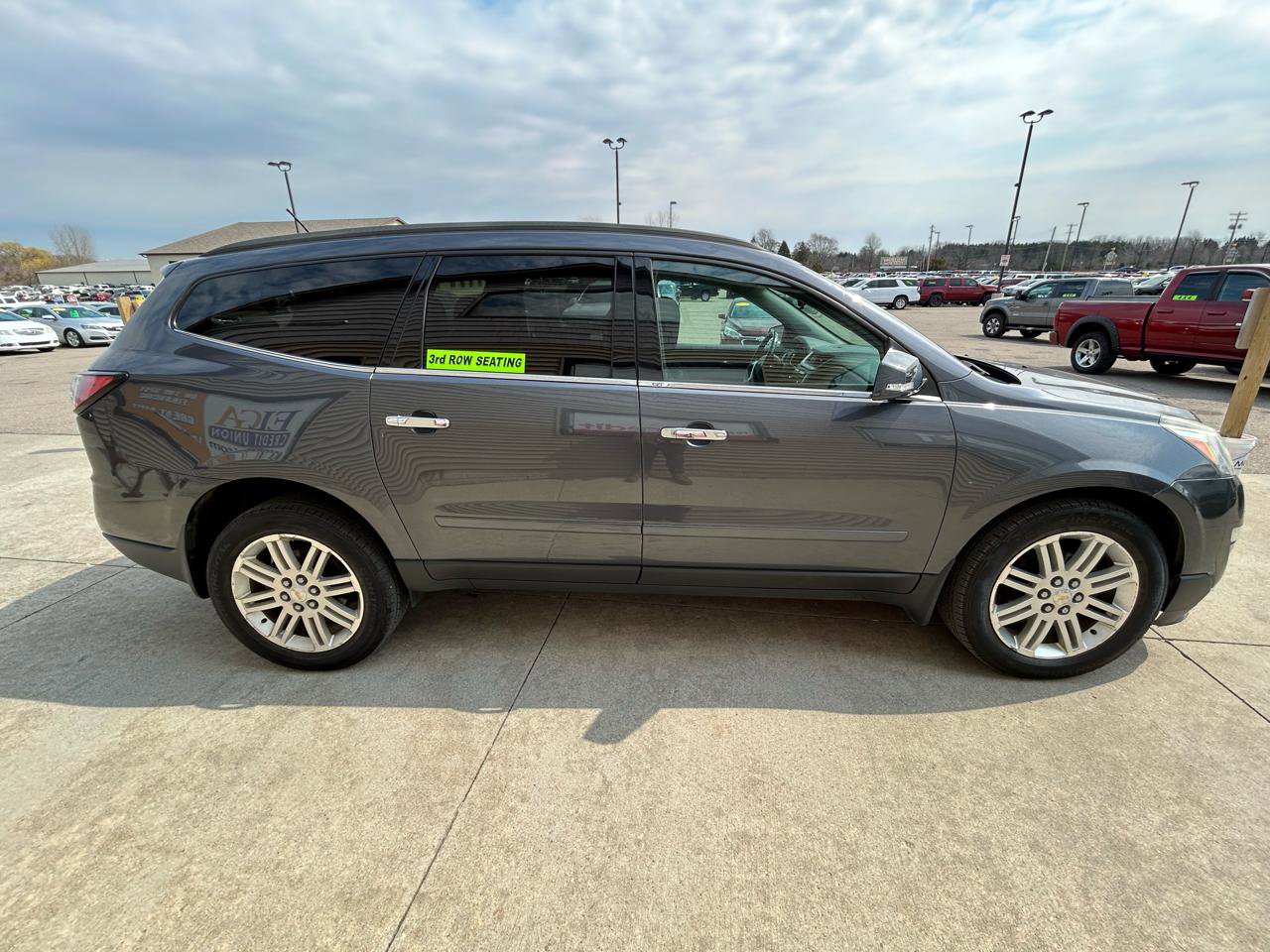Used 2013 Chevrolet Traverse LT w/ All-Star Edition image 4