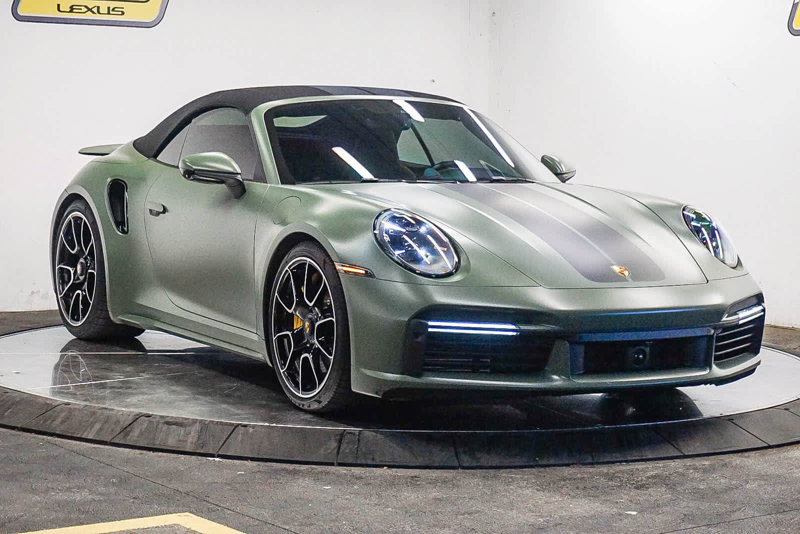 Used 2021 Porsche 911 Turbo S AWD/4WD image 5