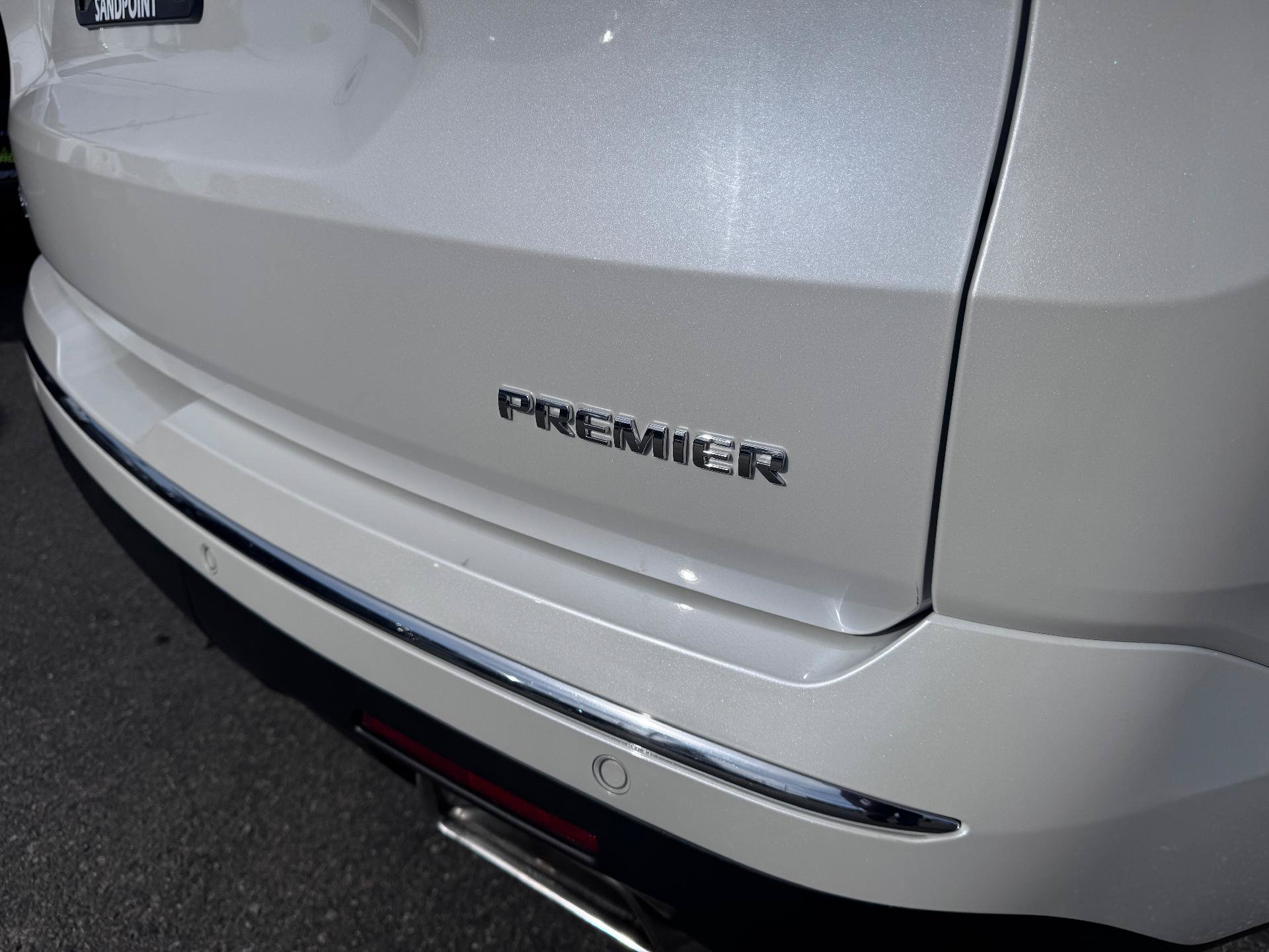 Used 2019 Chevrolet Traverse Premier w/ LPO, Floor Liner Package AWD/4WD image 51