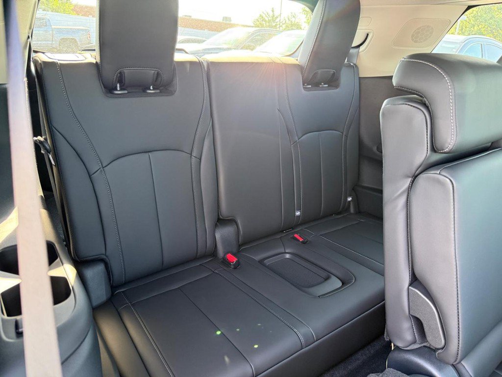 New 2027 INFINITI QX60 Luxe AWD/4WD image 6