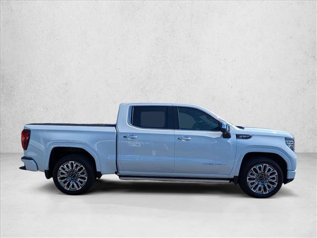 Used 2026 GMC Sierra 1500 Denali Ultimate AWD/4WD image 4