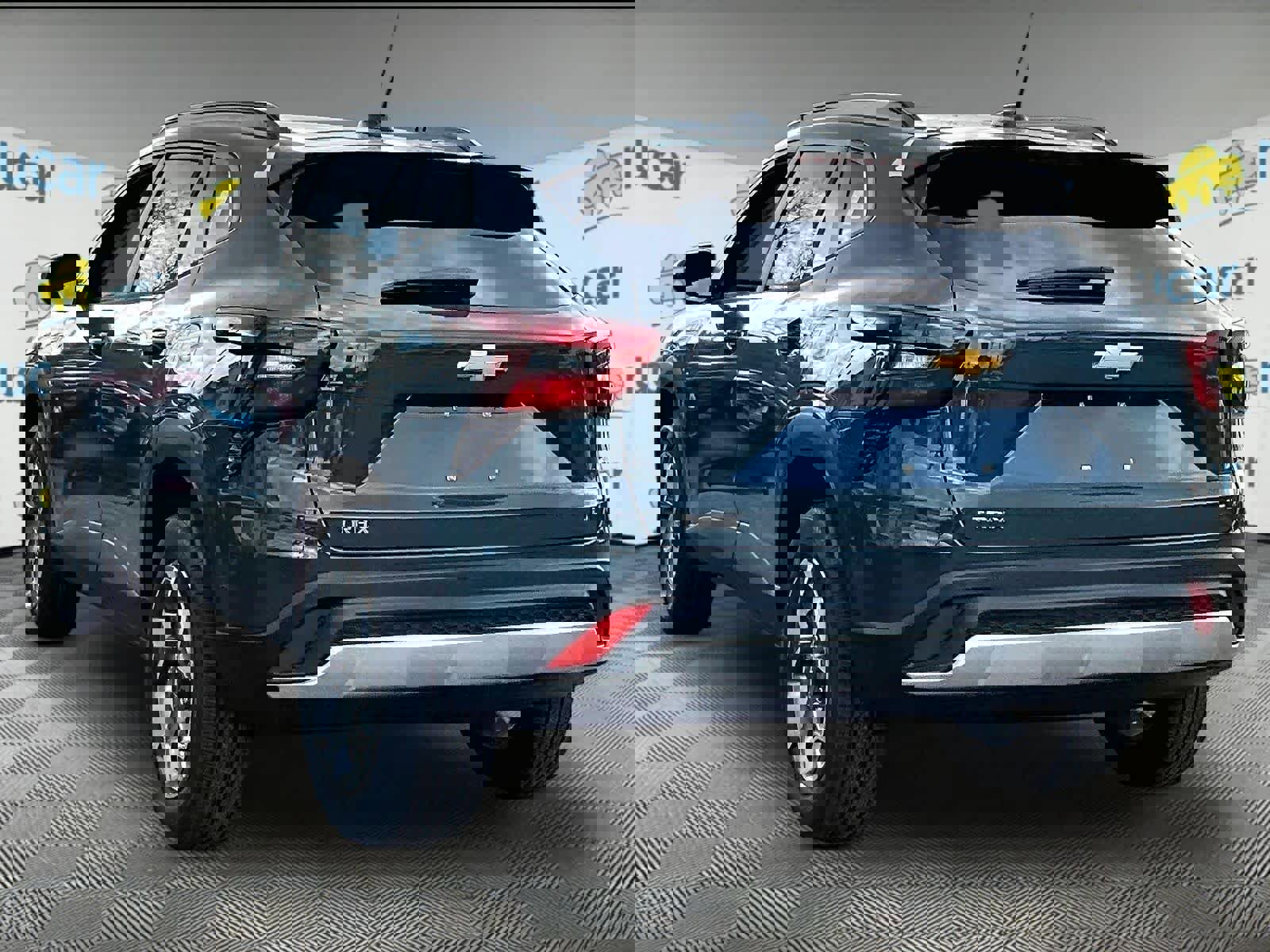 New 2026 Chevrolet Trax LT w/ LT Convenience Package FWD image 5