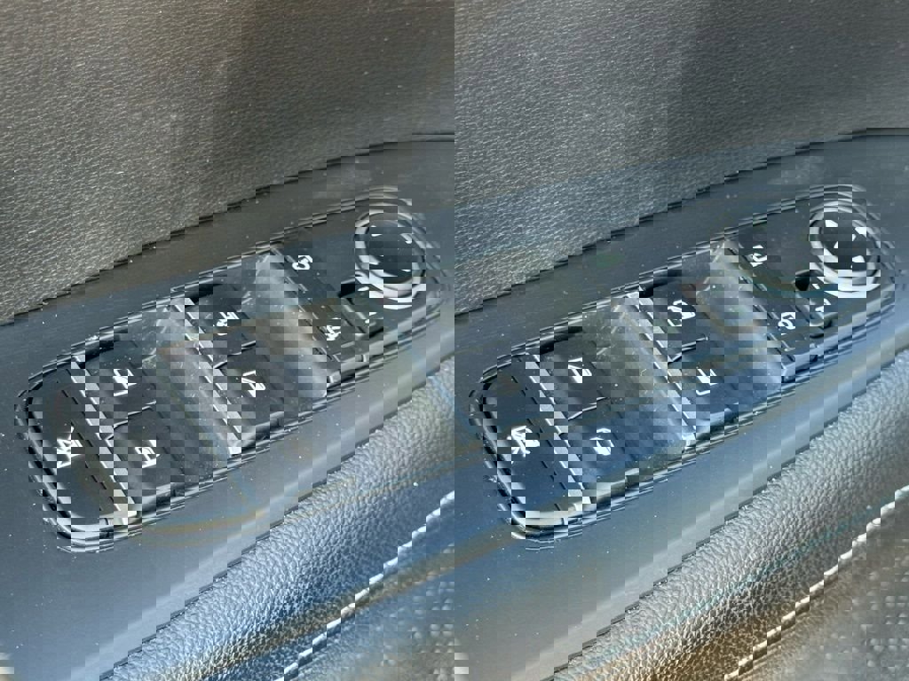 Used 2021 Kia Forte GT-Line image 18