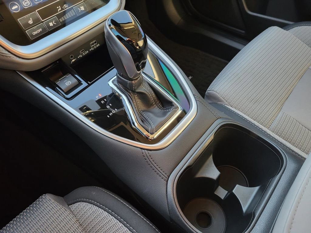 Certified 2025 Subaru Outback Premium image 27